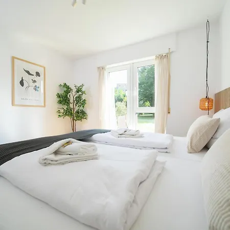 Favorite - Furth * ניאוס