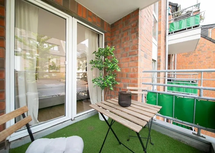 Favorite - Furth * Neuss