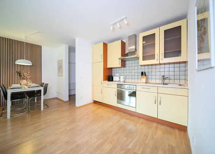 Favorite - Furth * Neuss