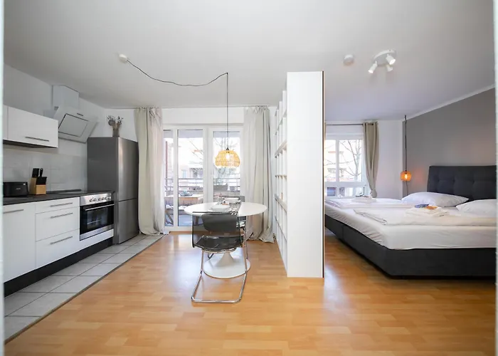 Favorite - Furth * Neuss